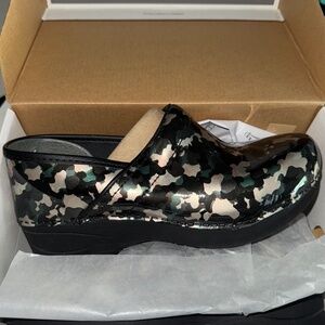 Dansko XP 2.0 Patent - Camo